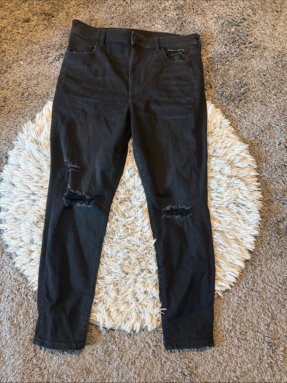 American Eagle Outfitters Black Distressed Skinny Jeggings Size 16 short